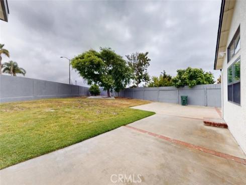 5781  Rogers  , Huntington Beach, CA