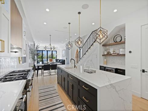 306  3rd   Street, Huntington Beach, CA