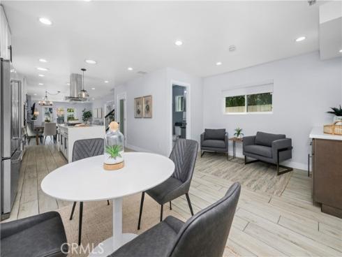 215 Knoxville Avenue, Huntington Beach, CA