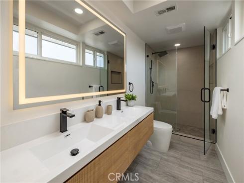 3834 Mistral , Huntington Beach, CA