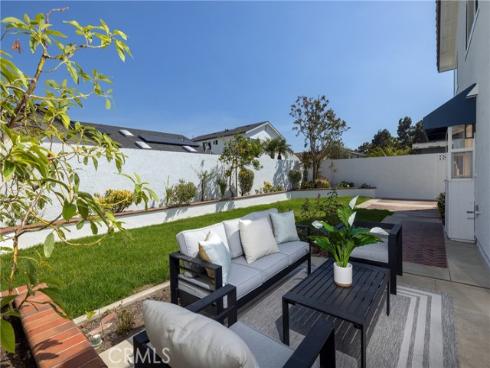 3834 Mistral , Huntington Beach, CA