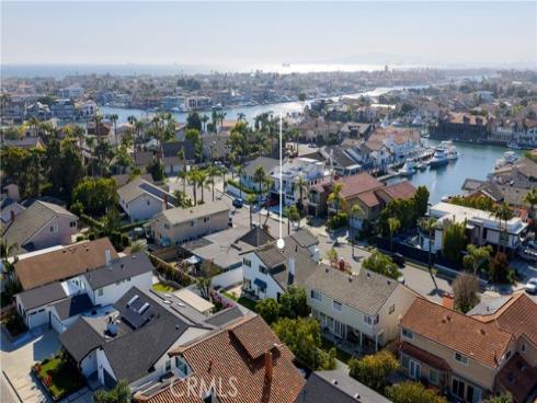 3834 Mistral , Huntington Beach, CA