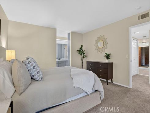 21372 Brookhurst 226 , Huntington Beach, CA