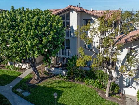 21372 Brookhurst 226 , Huntington Beach, CA