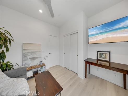 17961  Conch   Lane, Huntington Beach, CA