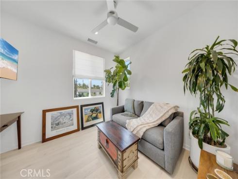 17961  Conch   Lane, Huntington Beach, CA