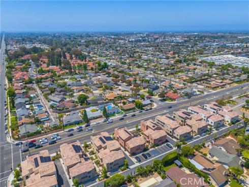 17961  Conch   Lane, Huntington Beach, CA
