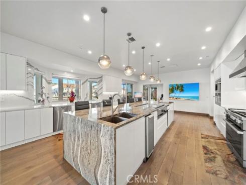 3701 Escapade , Huntington Beach, CA