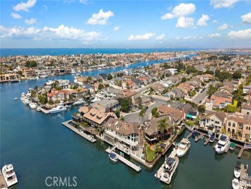 3701 Escapade , Huntington Beach, CA