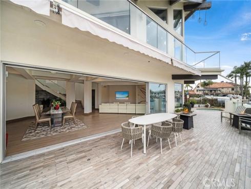 3701 Escapade , Huntington Beach, CA