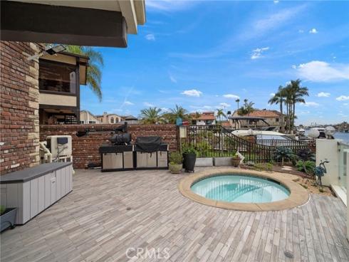 3701 Escapade , Huntington Beach, CA