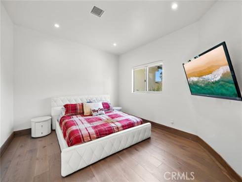 3701 Escapade , Huntington Beach, CA