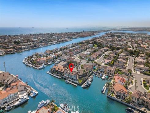 3701 Escapade , Huntington Beach, CA