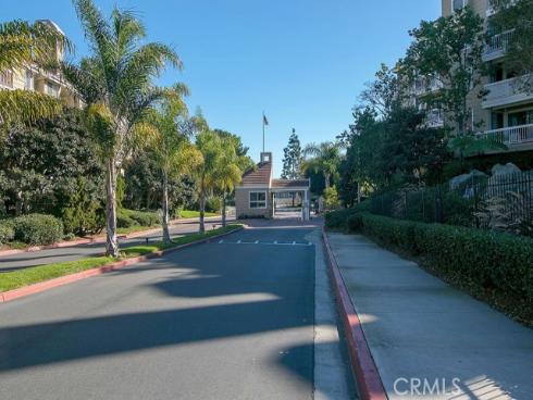 8182 Mainsail 204 , Huntington Beach, CA