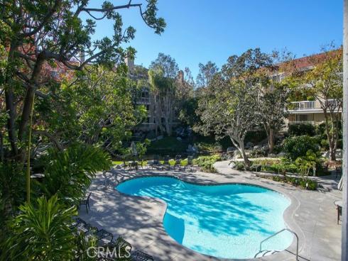 8182 Mainsail 204 , Huntington Beach, CA