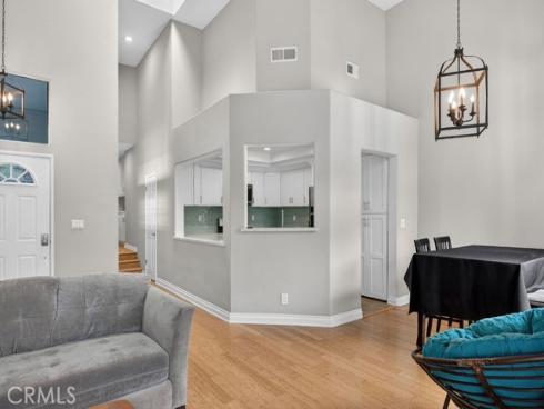 8182 Mainsail 204 , Huntington Beach, CA