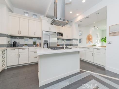 16785 Bayview Drive, Huntington Beach, CA