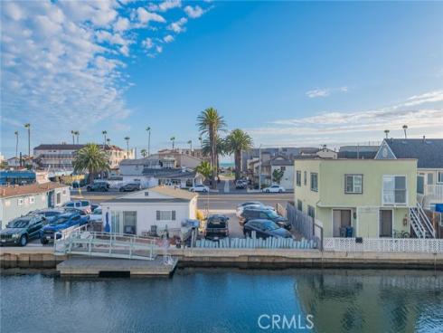 16785 Bayview Drive, Huntington Beach, CA