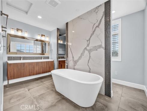 9072 Colbreggan Dr. , Huntington Beach, CA