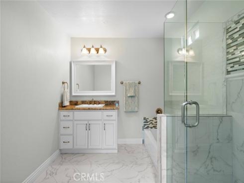 207 Memphis Avenue, Huntington Beach, CA