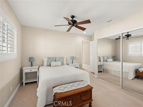 207 Memphis Avenue, Huntington Beach, CA