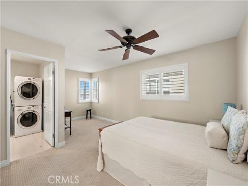 207 Memphis Avenue, Huntington Beach, CA