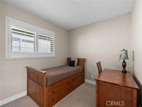 207 Memphis Avenue, Huntington Beach, CA