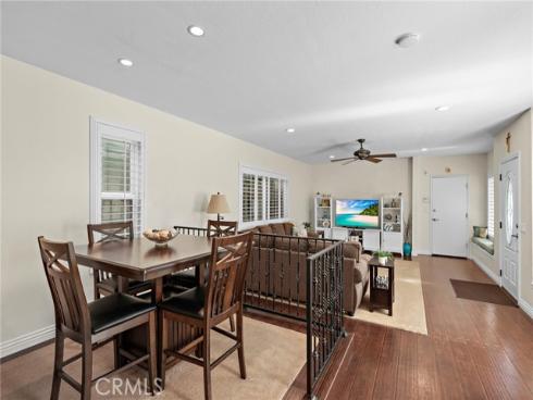 207 Memphis Avenue, Huntington Beach, CA
