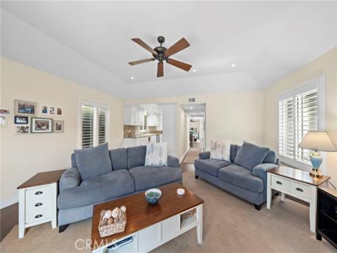 207 Memphis Avenue, Huntington Beach, CA