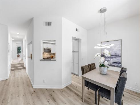 8192 Sandcove Cir 106 , Huntington Beach, CA