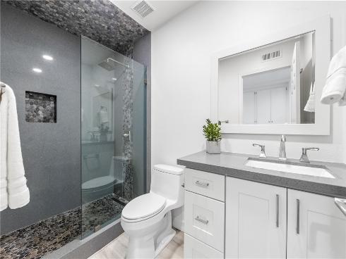 8192 Sandcove Cir 106 , Huntington Beach, CA