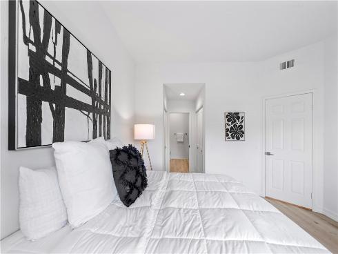 8192 Sandcove Cir 106 , Huntington Beach, CA
