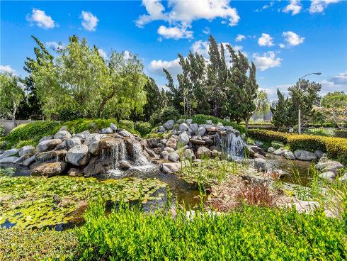 8192 Sandcove Cir 106 , Huntington Beach, CA