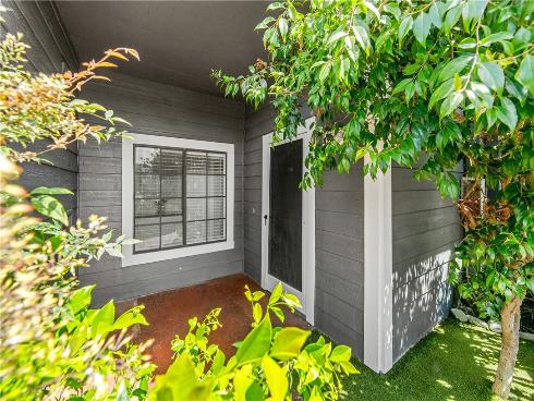 8192 Sandcove Cir 106 , Huntington Beach, CA
