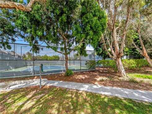 8192 Sandcove Cir 106 , Huntington Beach, CA