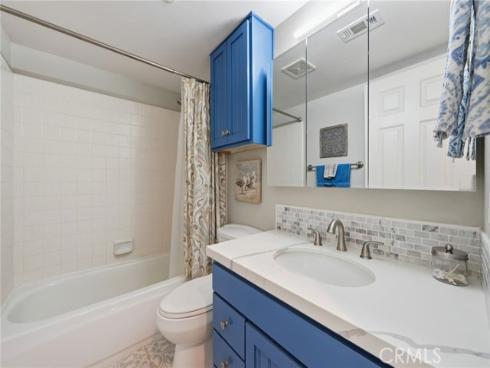 215 Wichita 409 Avenue, Huntington Beach, CA