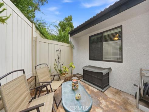 215 Wichita 409 Avenue, Huntington Beach, CA