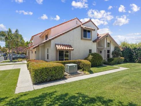 7895 Shell Circle, Huntington Beach, CA