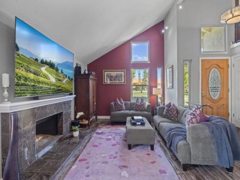 7895 Shell Circle, Huntington Beach, CA