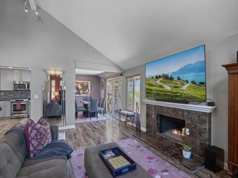 7895 Shell Circle, Huntington Beach, CA