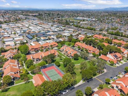 7895 Shell Circle, Huntington Beach, CA