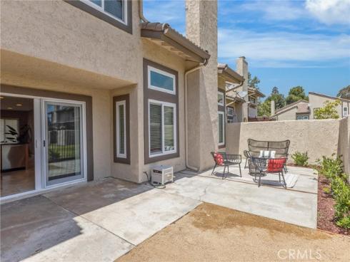 8471 Basin Circle, Huntington Beach, CA