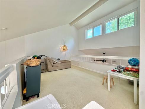 7402 Yellowtail Drive #204 204 Drive, Huntington Beach, CA
