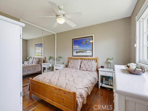 17711  Edwards  , Huntington Beach, CA