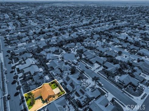 17711  Edwards  , Huntington Beach, CA
