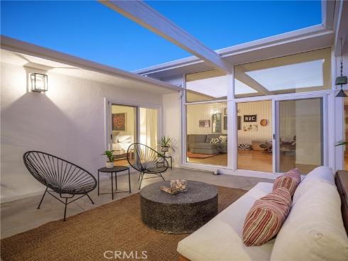 17391 Alta Vista Circle, Huntington Beach, CA