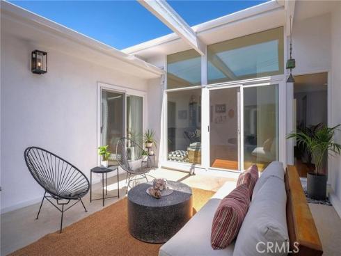 17391 Alta Vista Circle, Huntington Beach, CA
