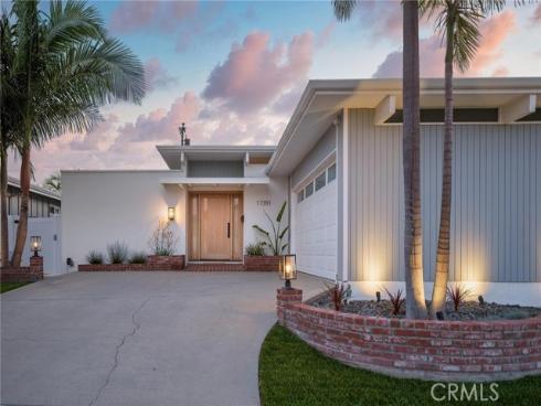 17391 Alta Vista Circle, Huntington Beach, CA