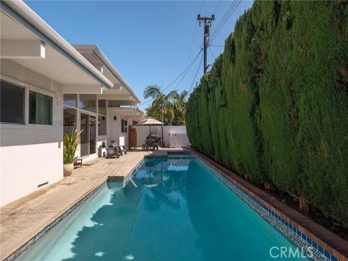 17391 Alta Vista Circle, Huntington Beach, CA