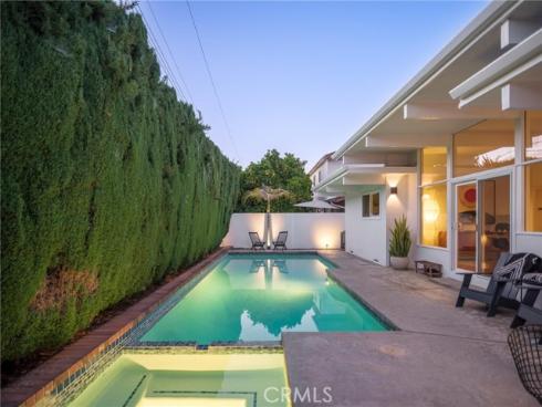 17391 Alta Vista Circle, Huntington Beach, CA